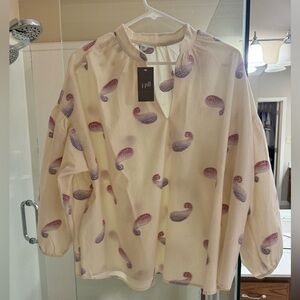 Never worn medium JJill top.